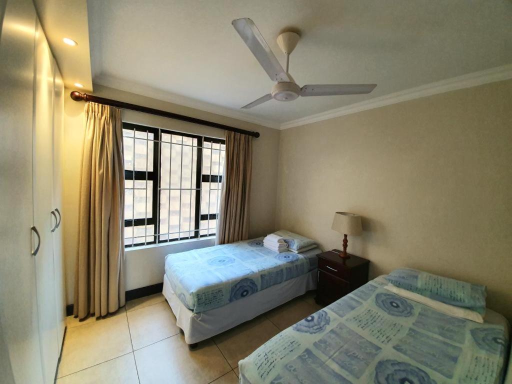 Appartement 37 The Shades à Durban Extérieur photo